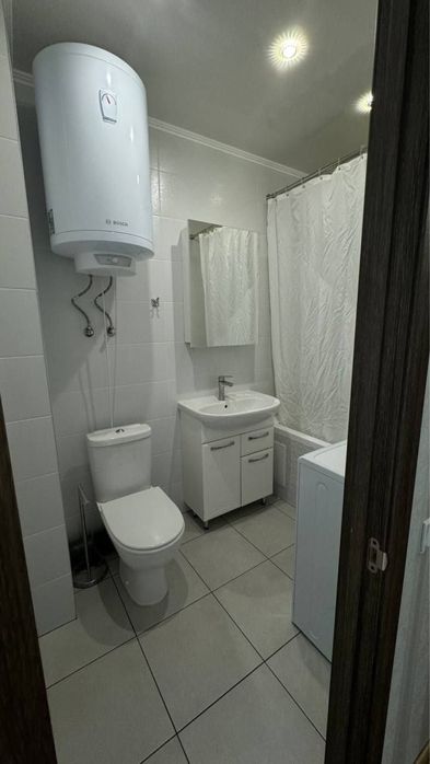 Продам светлую однокомнатную на Солнечном (Сонячний однокімнатна)