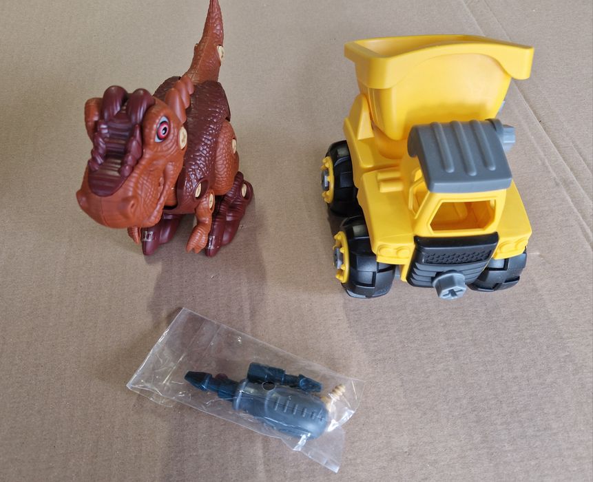 Zabawki do skręcania auto i dinozaur