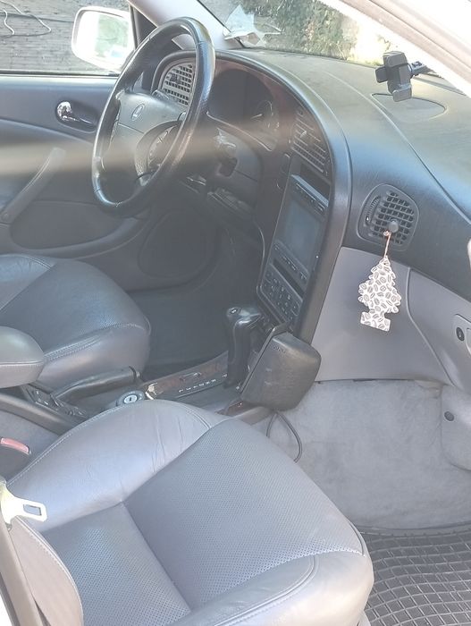 Saab 95 Vector , Xenon,automat