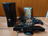 Xbox 360  ja sem Kinect