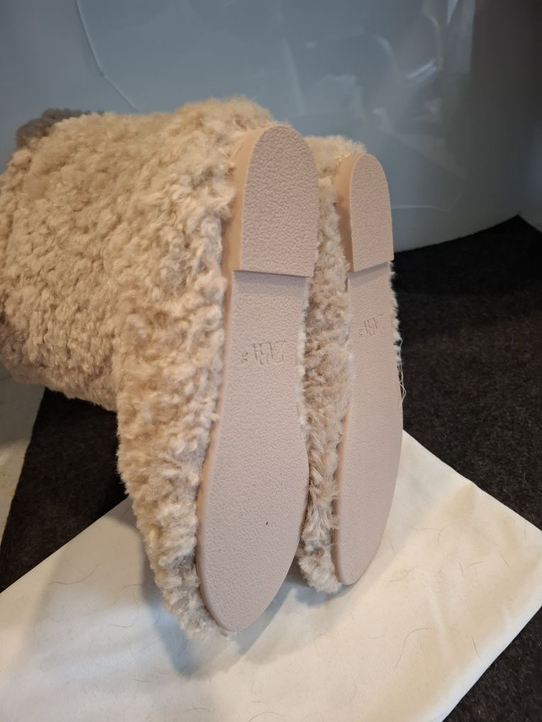 Kapcie,  botki z futerkiem,  Zara, rozmiar 38_ Nowe z metkami