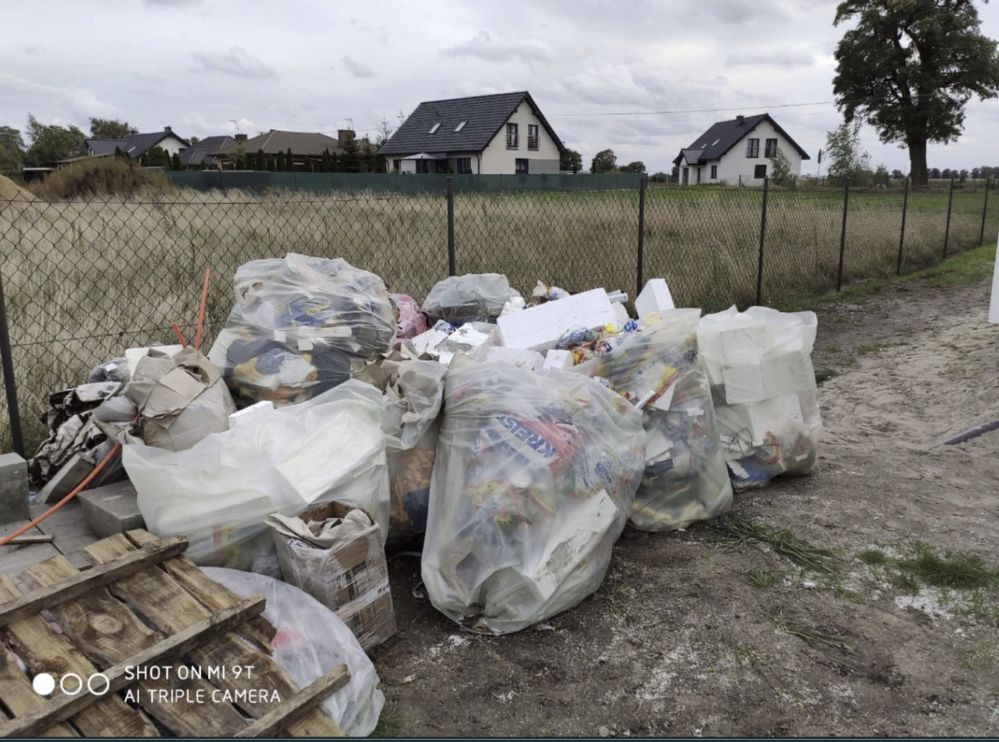 OPROZNIANIE Piwnic Strychów Garaży Mieszkań Domów WYWOZ Śmieci Odpadów