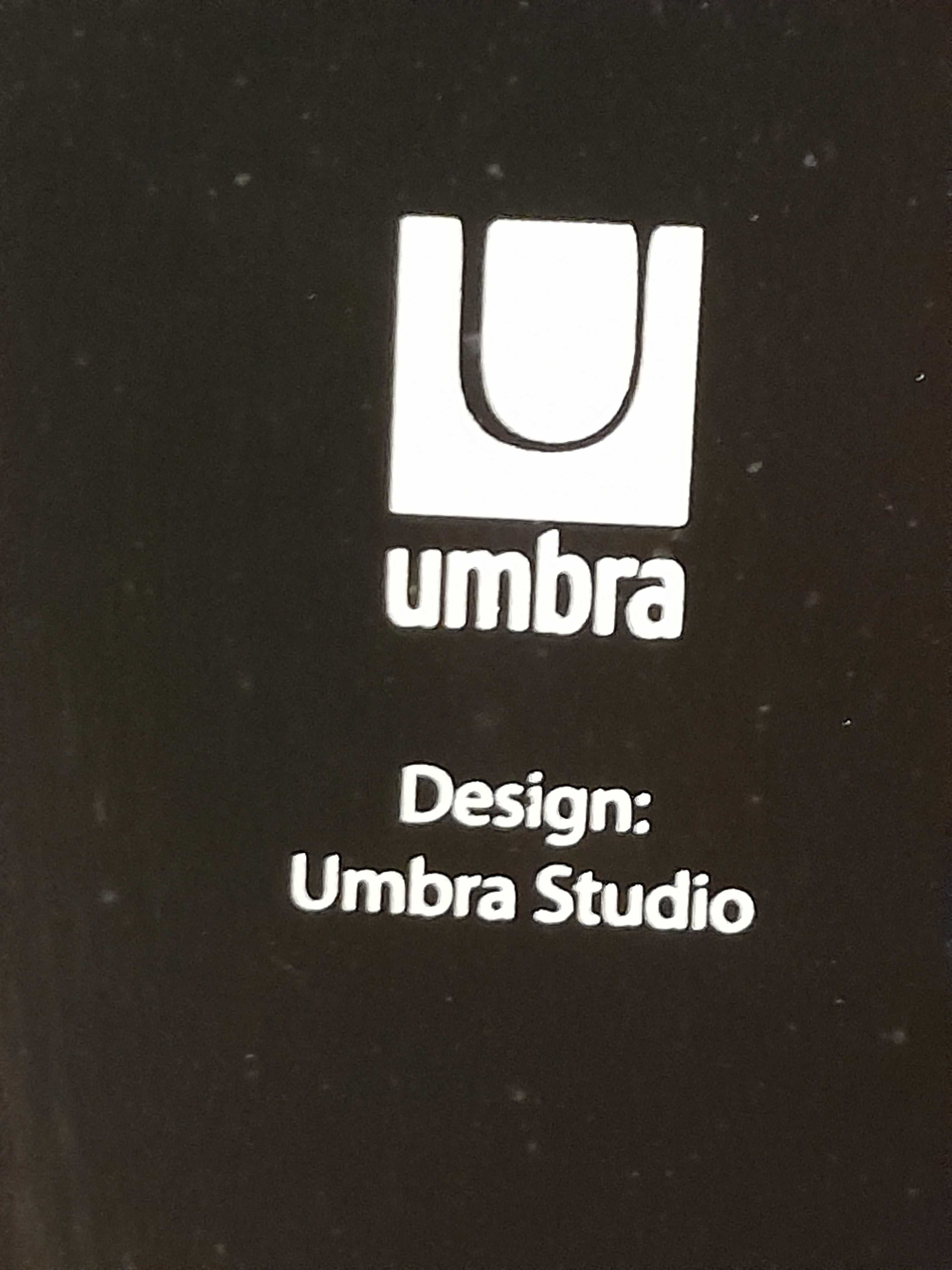 Lustro wiszące UMBRA Hub 61 x 91 czarne nowe  zwrot outlet