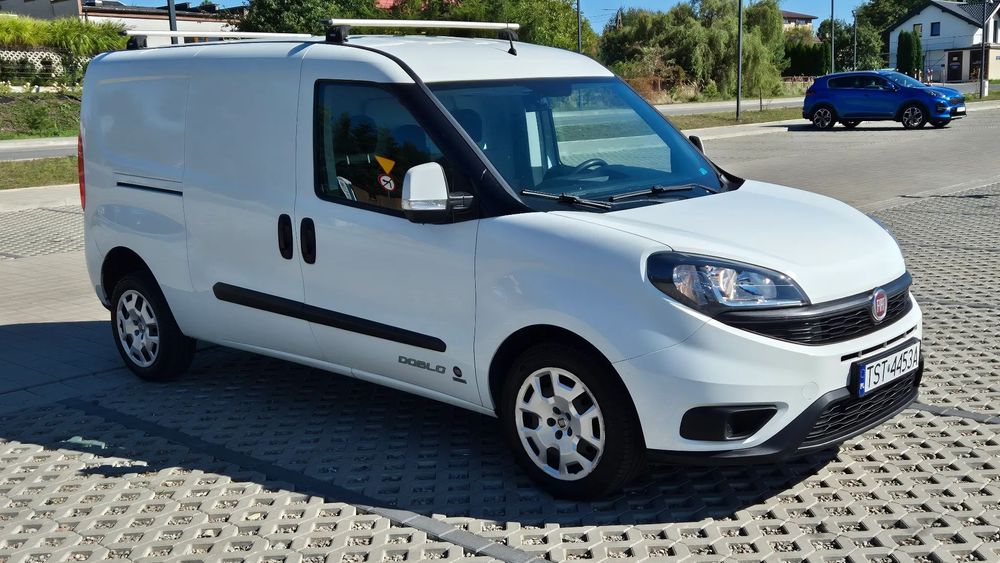 Fiat DOBLO MAXI  bezwypadkowy z nową instalacją LPG 92 tyś km przebiegu 3 osobowy