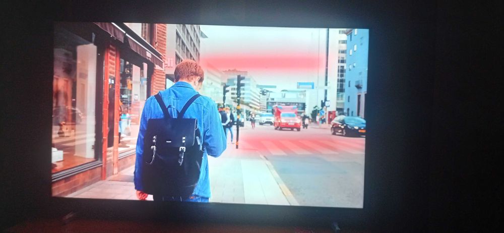 Продам смарт тв skyworth 43Q3 AI