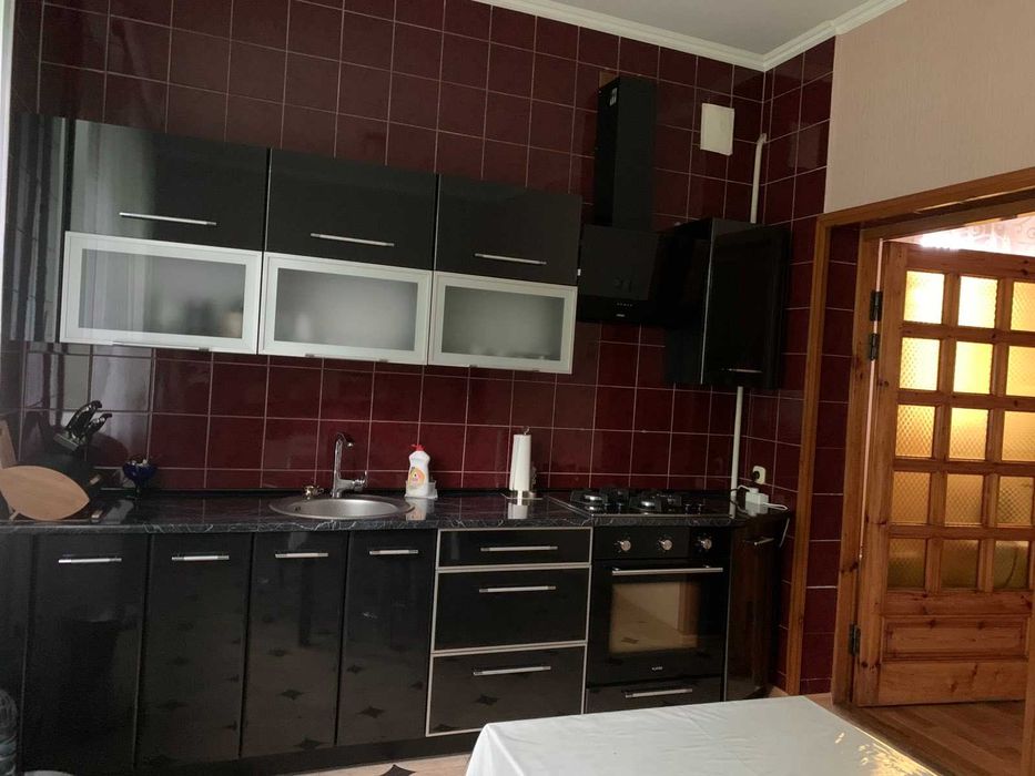 Продам будинок.Р-он вулиці Довженка