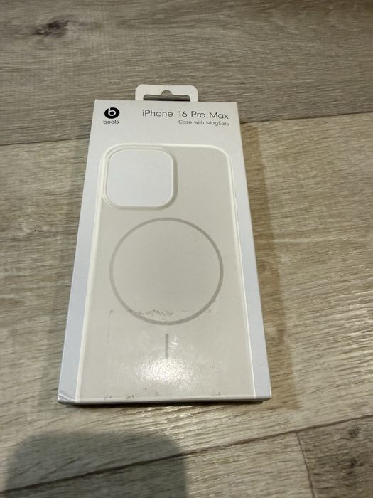 Оригинальний чохол Apple Beats IPhone 16 Pro Max