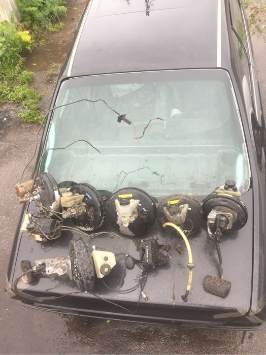 Продам вакуумные цилиндры тормозные мерседес 124-190 W 201