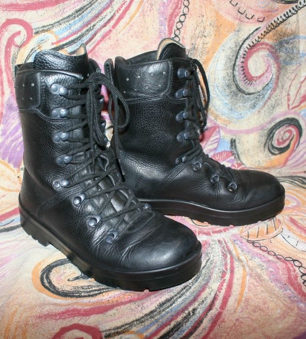 Берцы мужские из кожи,стелька 24.5 см