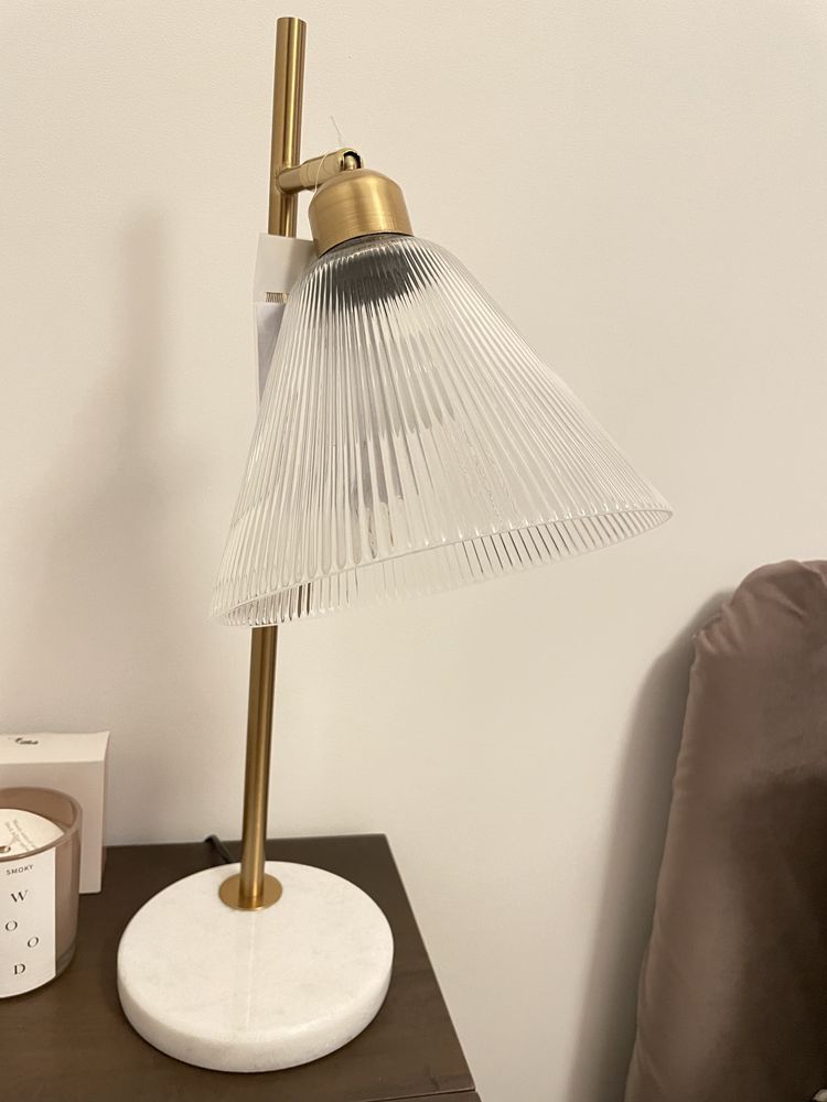 Lampka nocna stołowa szklany klosz marmurowa podstawa