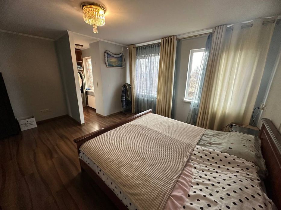 Продам Дом Кирпич Коттедж ЗОЛОТЫЕ КЛЮЧИ Слобожанское Правда