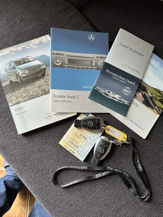 Viano V-Klasse 2,2d automat 8-osobowy Extra Long .