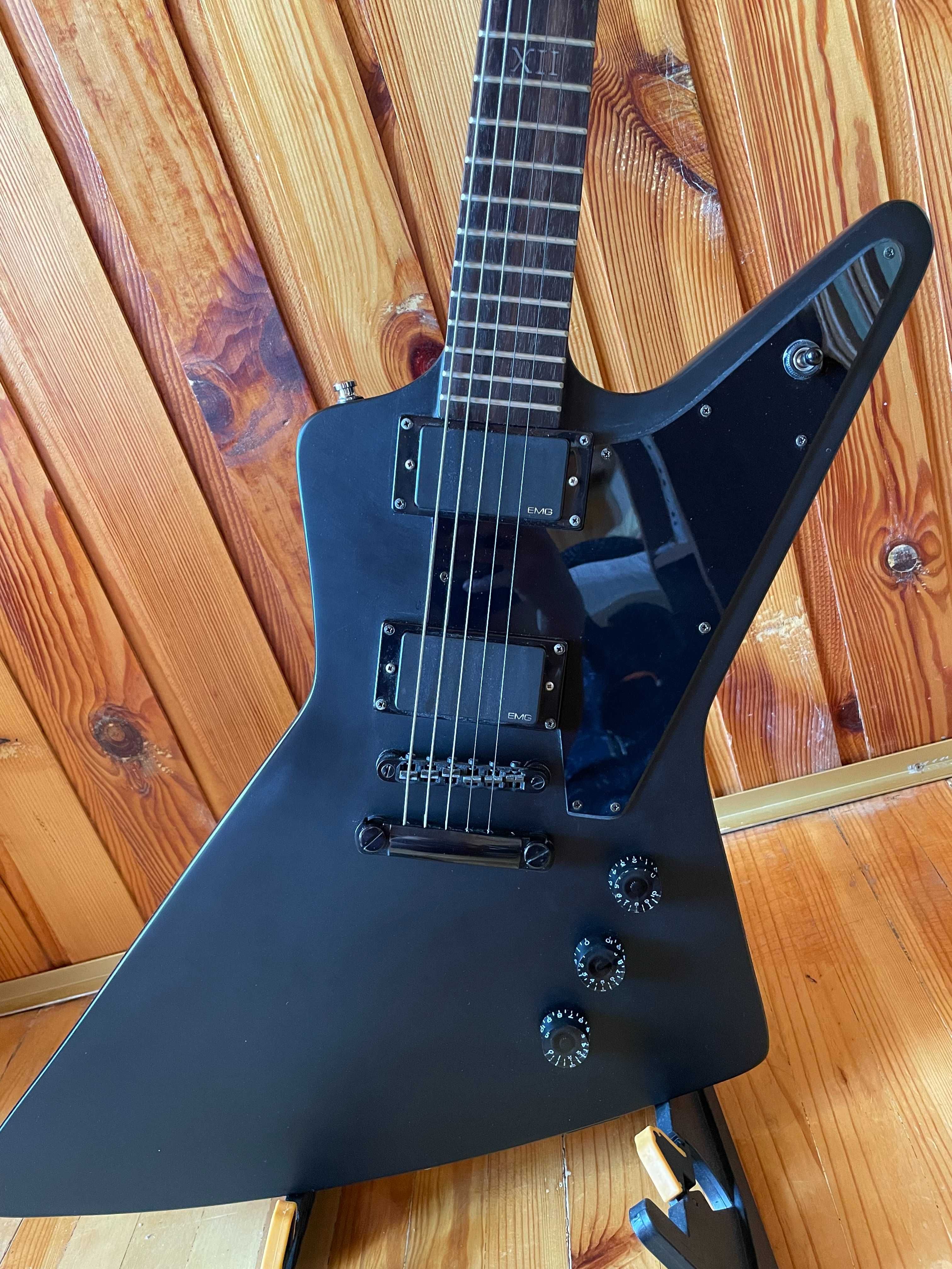 Epiphone Goth 1958 Explorer гітара + EMG 81/85