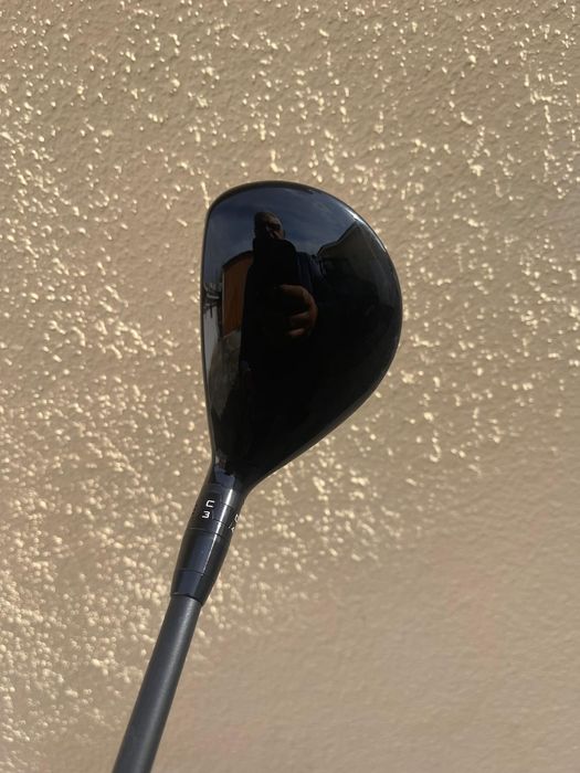 Híbridos da titleist GT praticamente novos