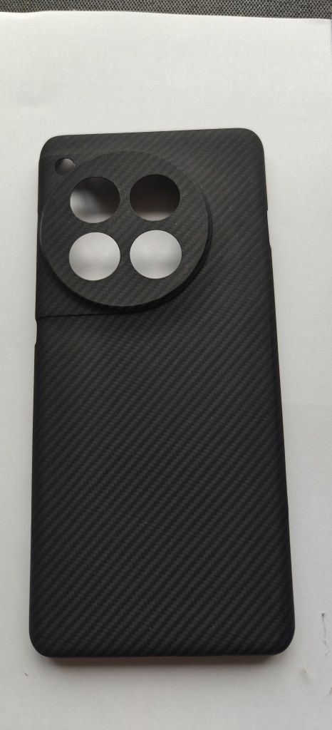 Чохол карбоновий для OnePlus 12