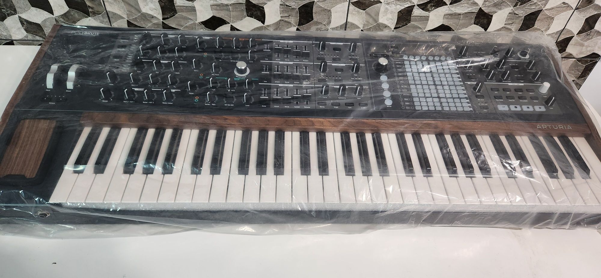 Міді- клавіатура Arturia Minilab MKII
