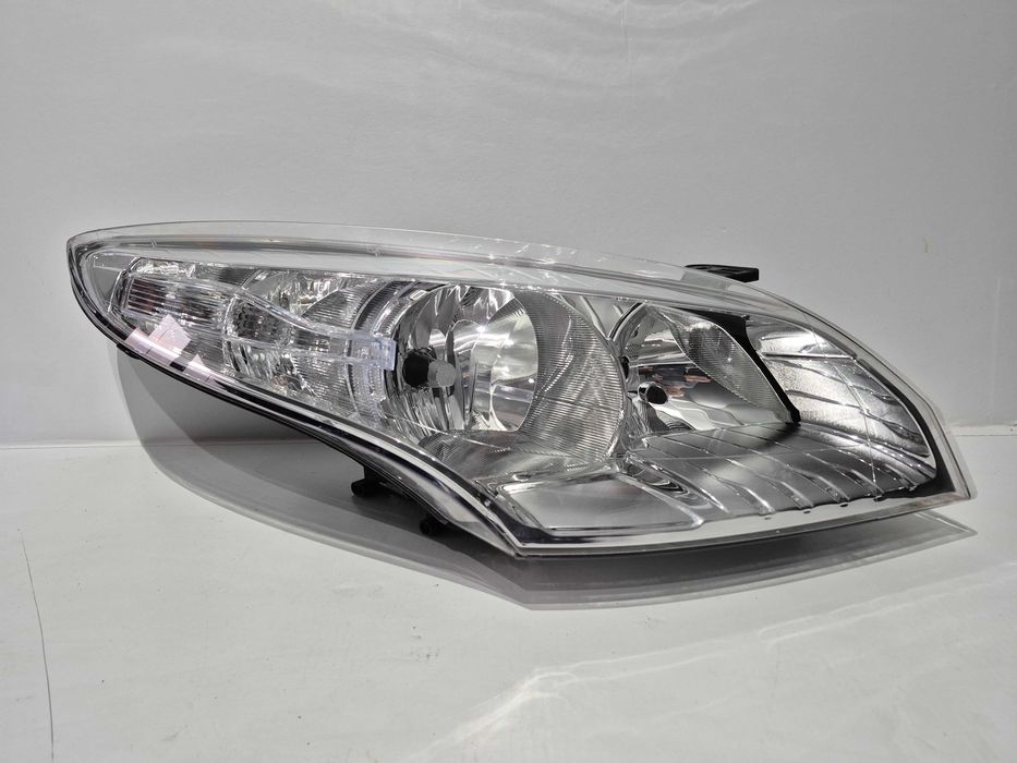 Renault Megane III 08-12 Lampa reflektor prawy EU 6PIN oryginalny