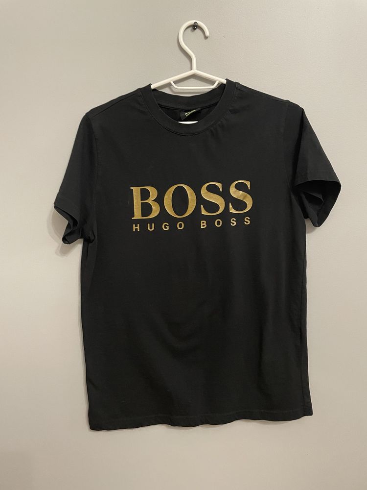 HUGO BOSS złoty napis rozmiar S stan idealny jak nowa raz założona