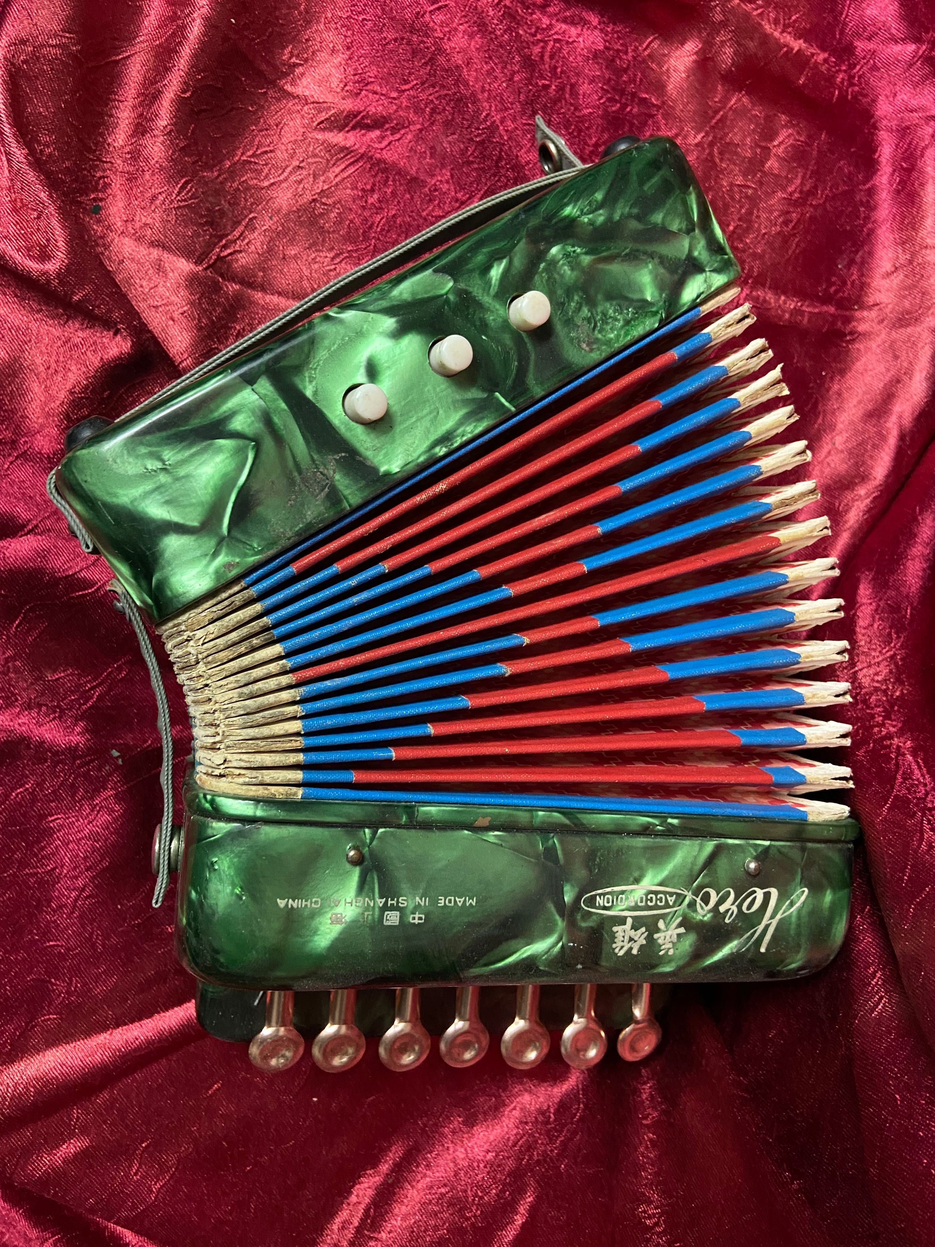 Acordeão Accordion antigo