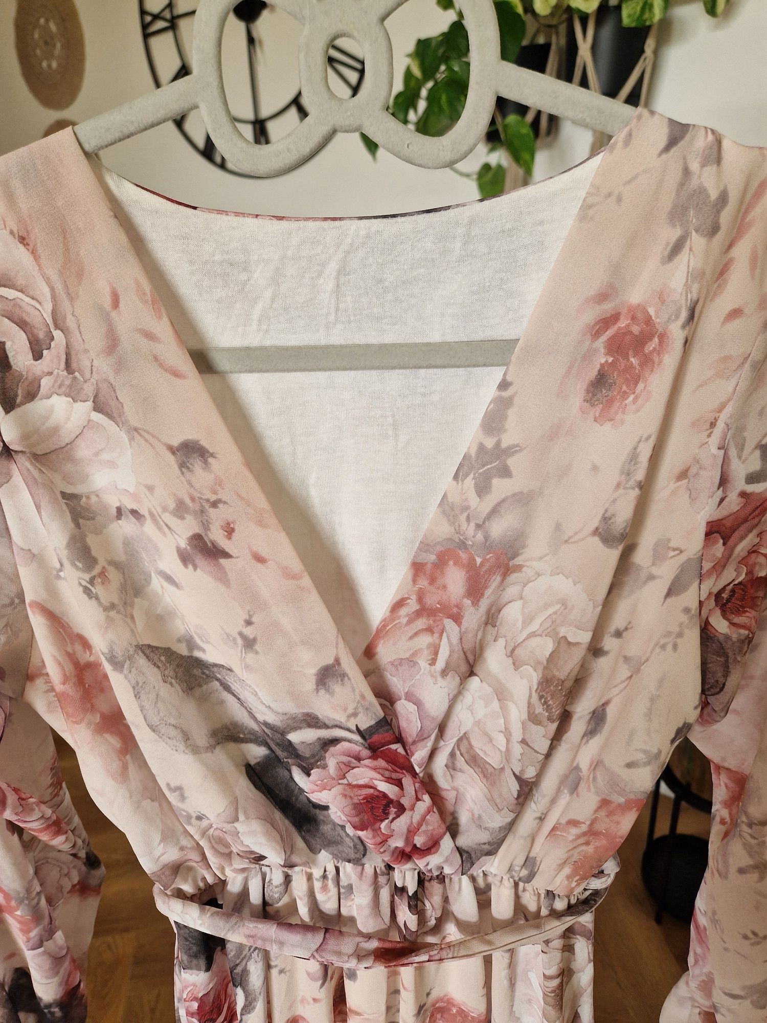 Długa sukienka w kwiaty dollyglamshop