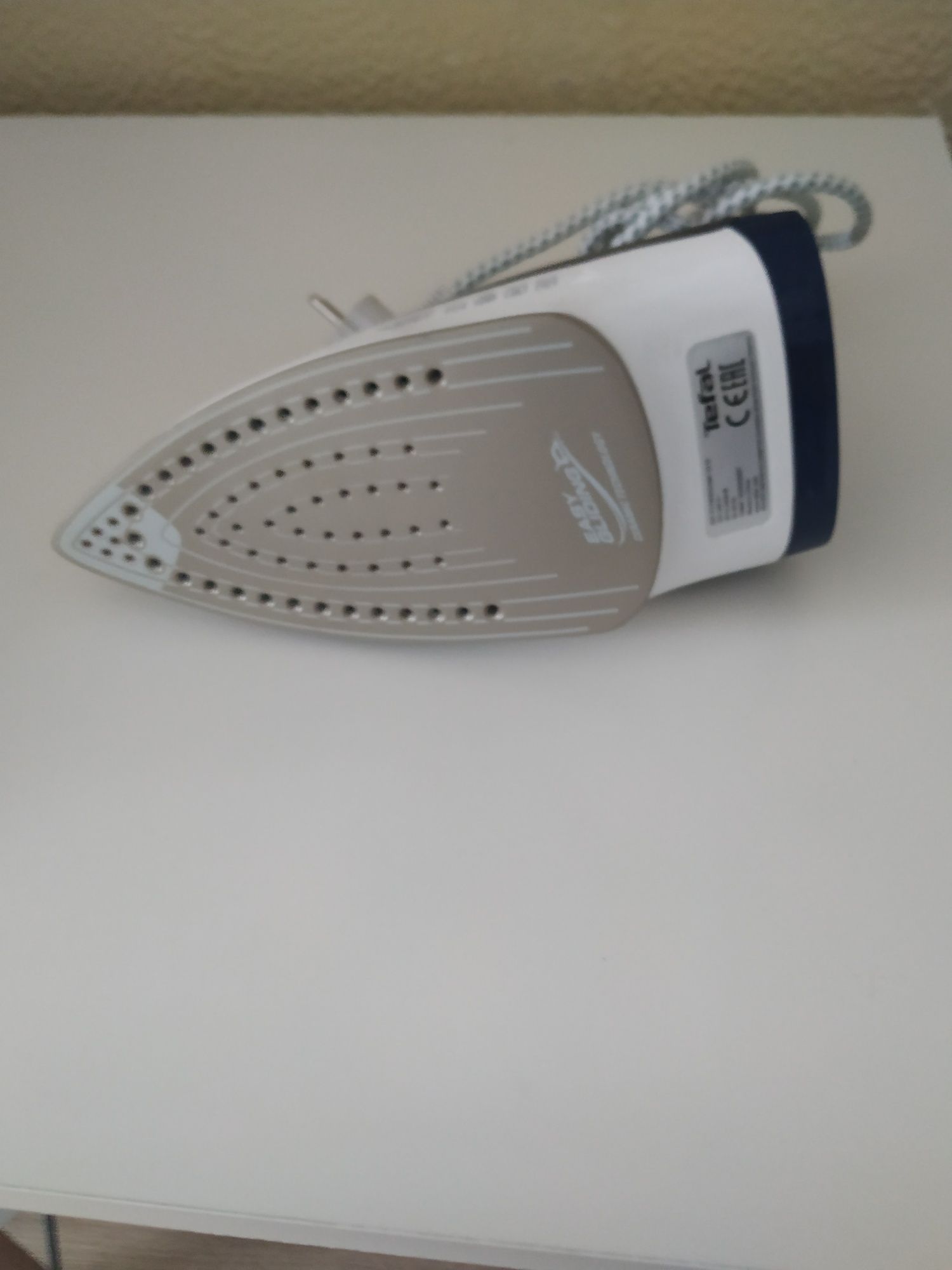 Ferro de engomar Tefal