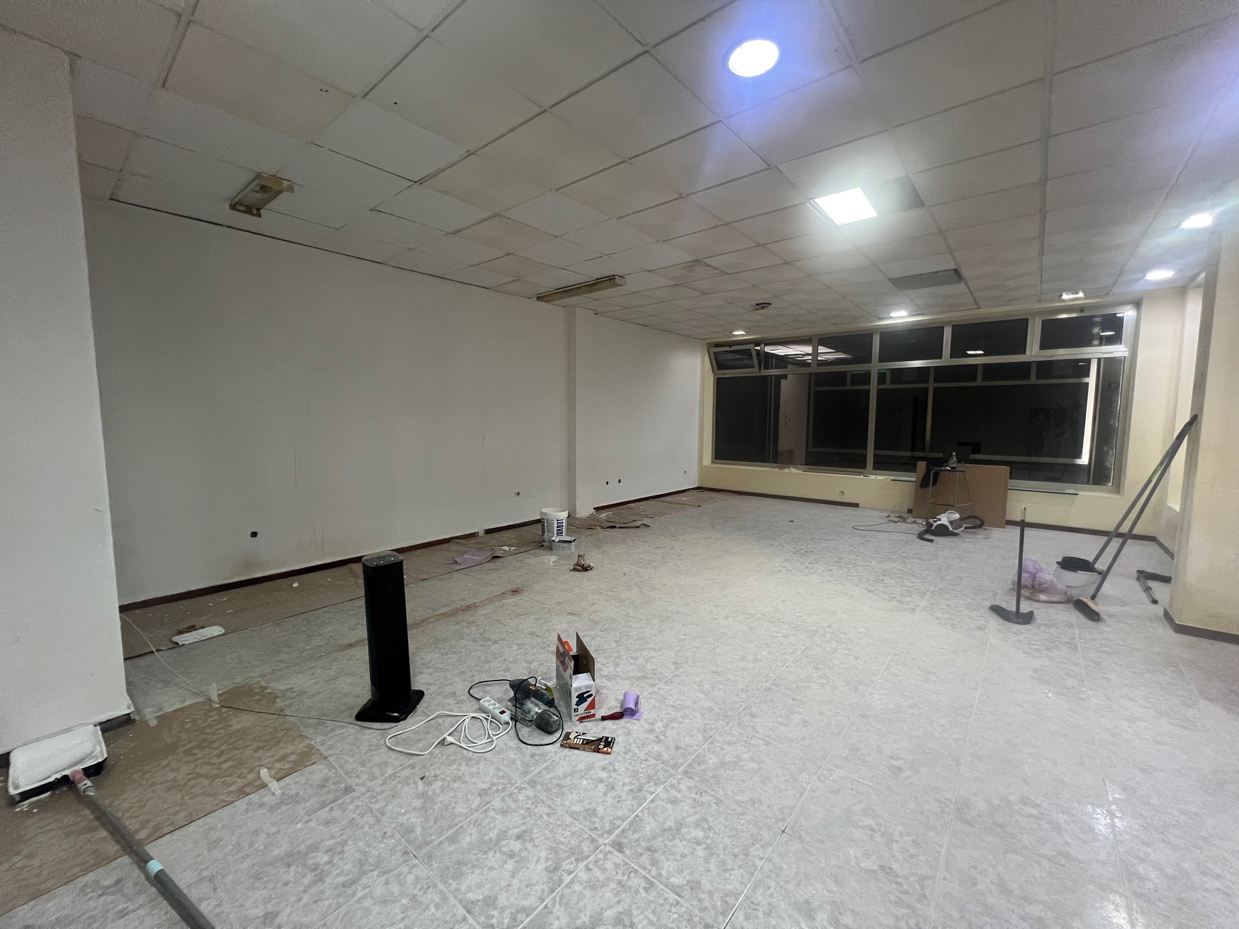 Loja/ Espaço comercial Alugar em Gaia
