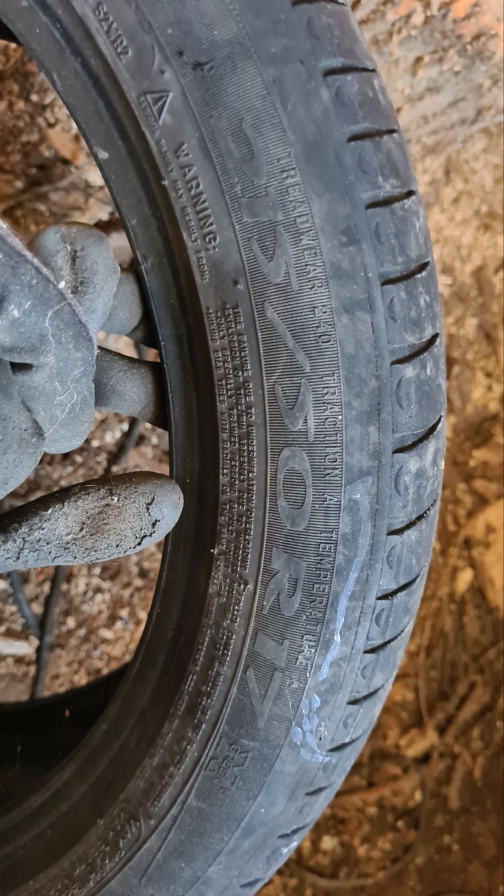 Резина Michelin 515/50 R17