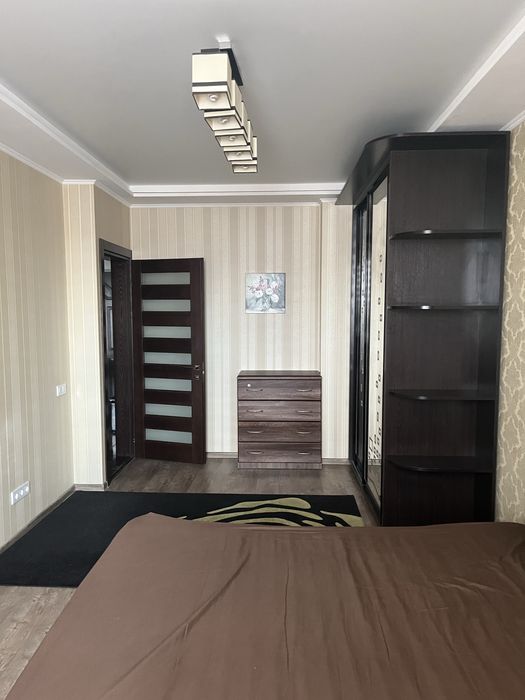 1-к квартира від власника, мебльована, по вулиці Феодосійській без %