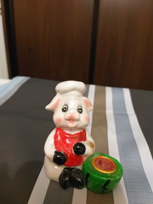 Фарфоровые фигурки