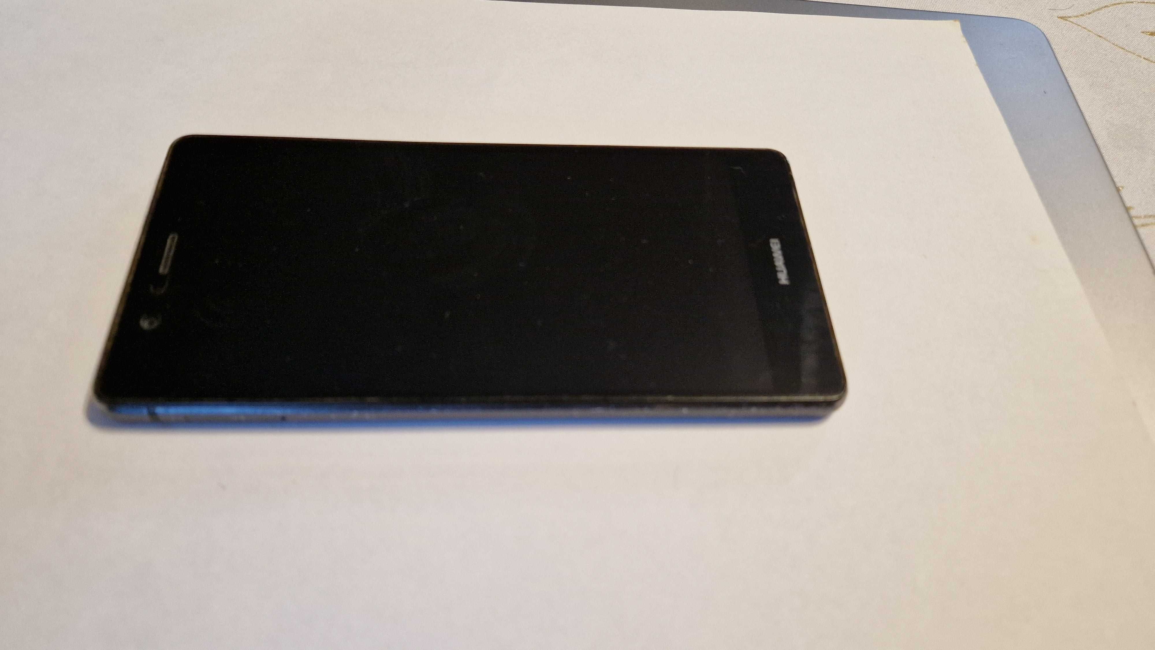 Huawei P9 lite 2/16 GB czarny w b. dobry stan