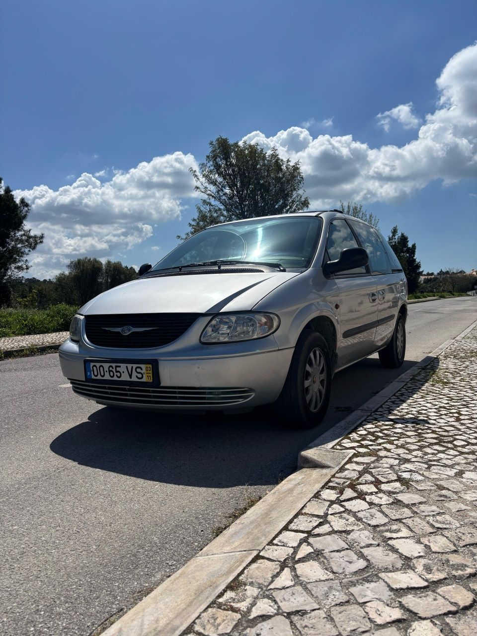 Voyager 2.5 crd 7 lugares, valor fixo