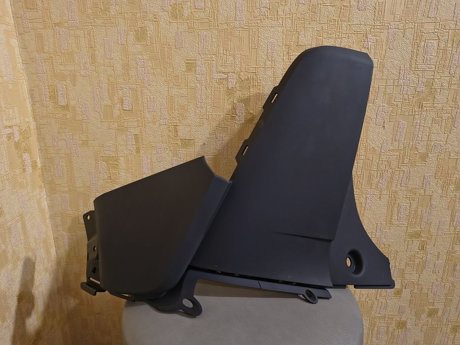 Chevrolet Blazer EV клик бампера заднього лівий