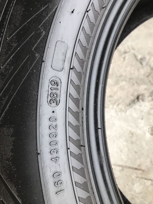 Зимові шини(резина) 225/60 R17 “NOKIAN” WR G4  - 2шт.