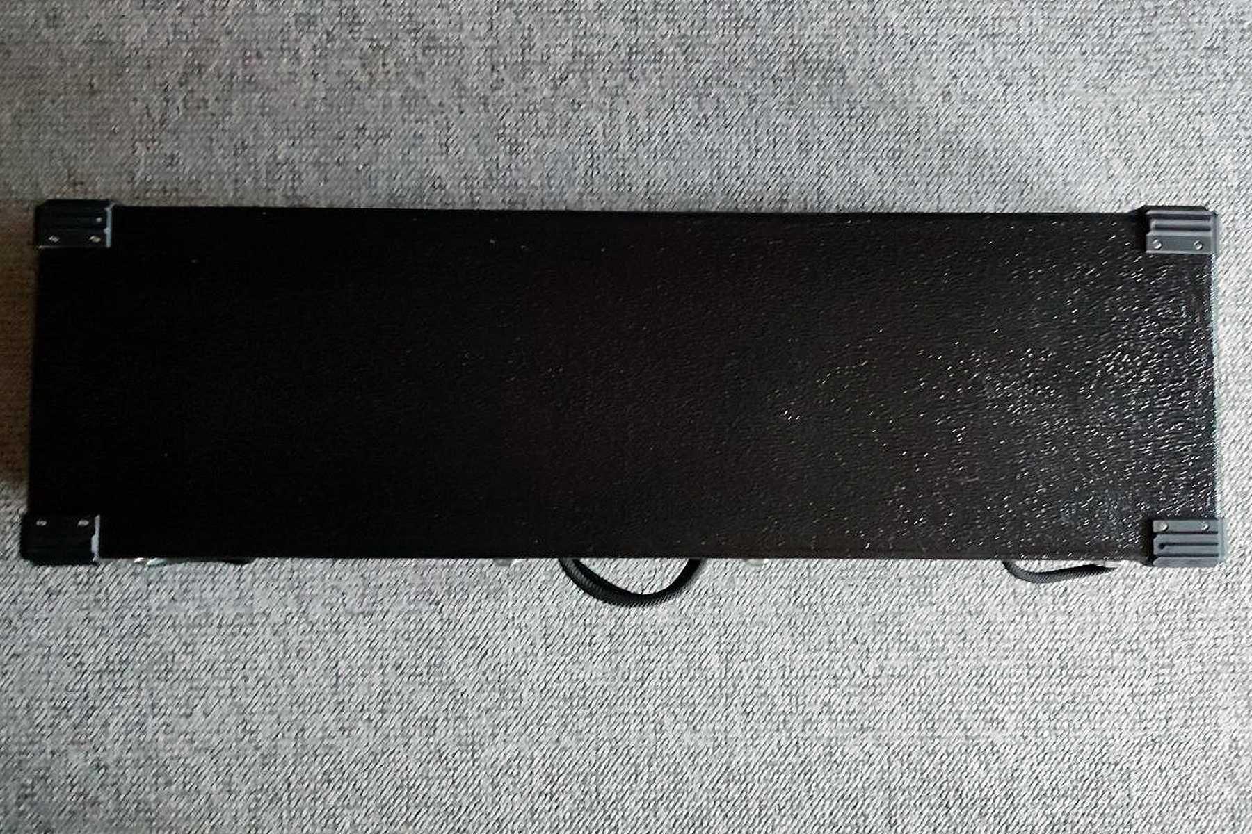 Futerał (hardcase) na gitarę lub keyboard