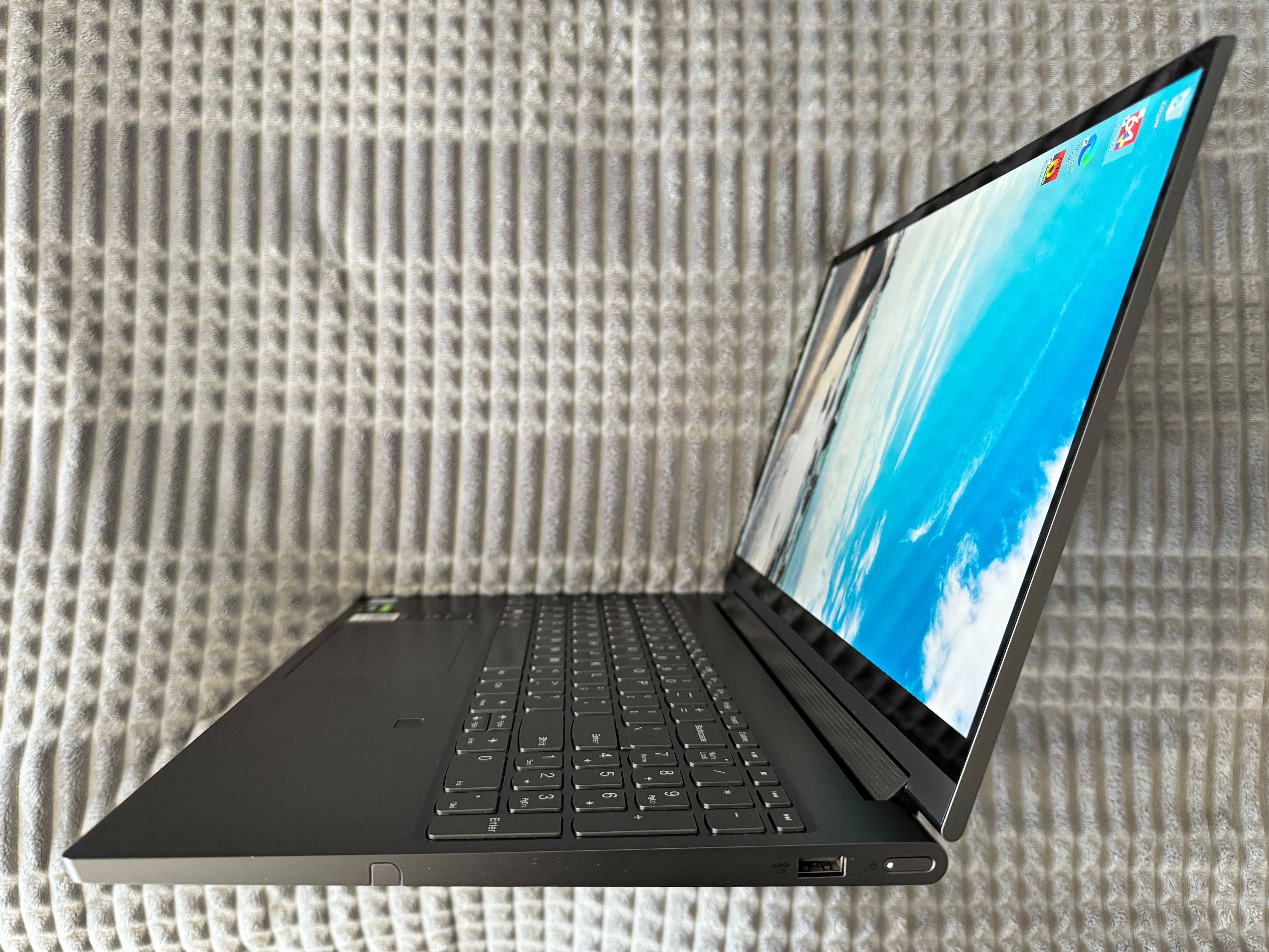 Ноутбук Lenovo Yoga C940 | i7-9750H GTX 1650 | SSD-1тб Ram-16 | 4k IPS