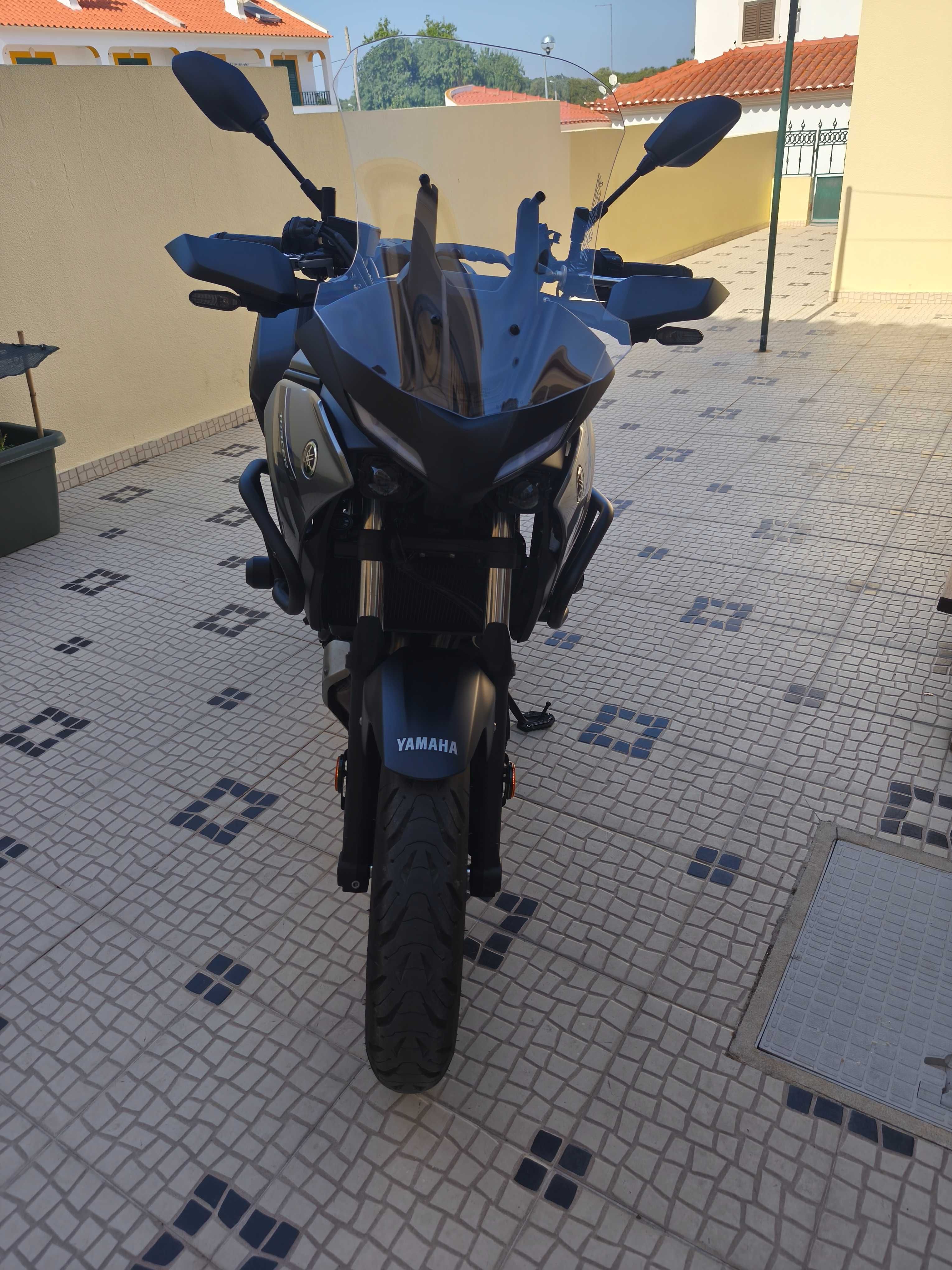 Vendo tracer 7 semi-nova