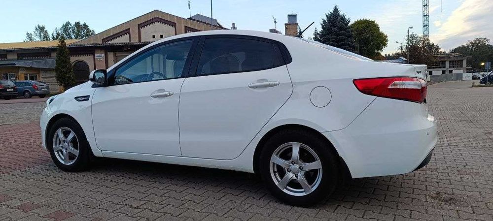 Kia Rio 2013г Автомат