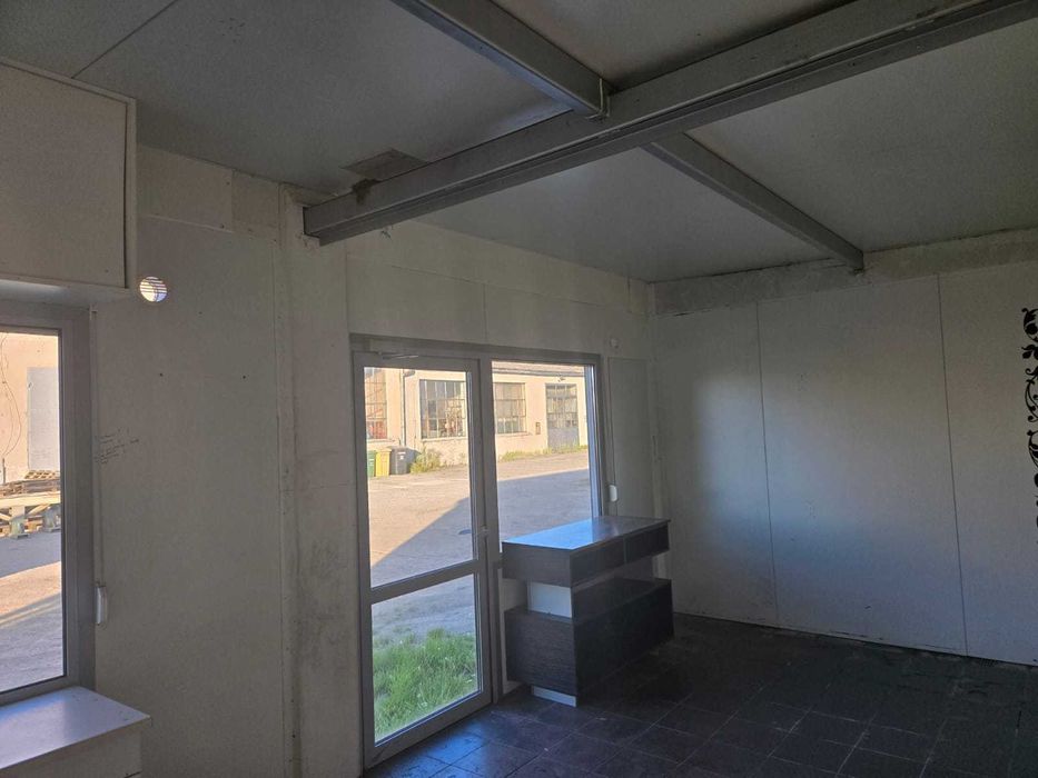 Kontener pawilon biurowo-handlowy socjalny 7x3,5x2,8