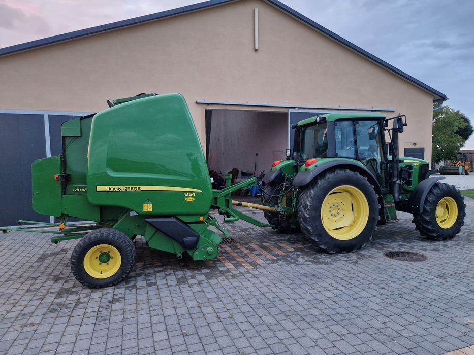 Prasa John Deere 854 rotor, opuszcza podłoga, 2012 rok BRUTTO