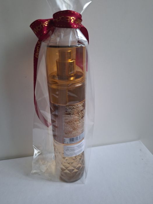 Mgiełka Bath & Body Works - Golden Berry Mistletoe