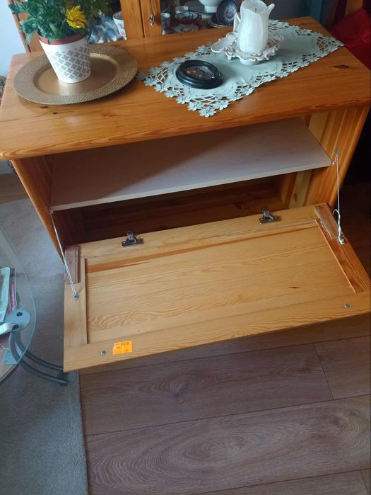 Szafka z półką drewniana