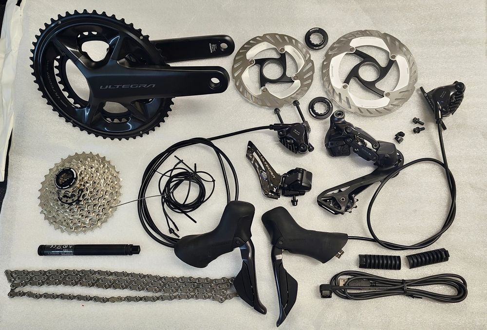 Grupa Shimano Ultegra Di2 2x12 R8170