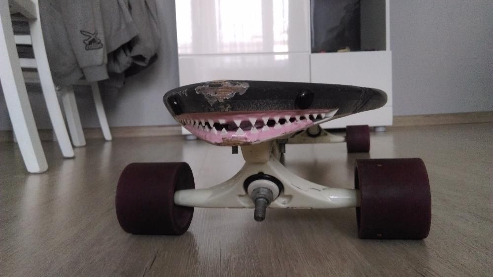 Longboard Rekin Shark jedyny taki ręcznie wykonany