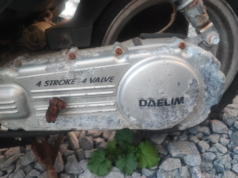 Корейський мопед в гарному стані 125 куб.см