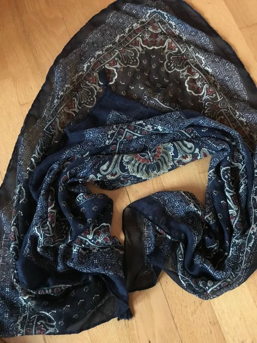 Apaszka chusta jak nowa!