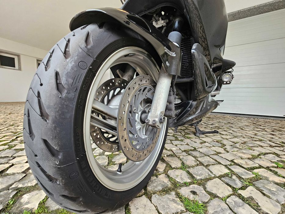 Honda Deuville NT 700 revisões feitas em concessionário oficial Honda