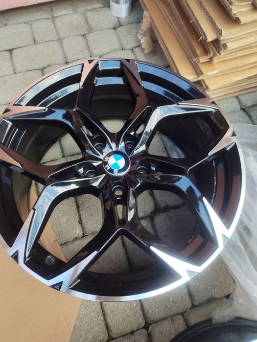 Idealne alufelgi felgi BMW G seria 18 5x112 66.6 F40 G20 F48 U11 X1 X2