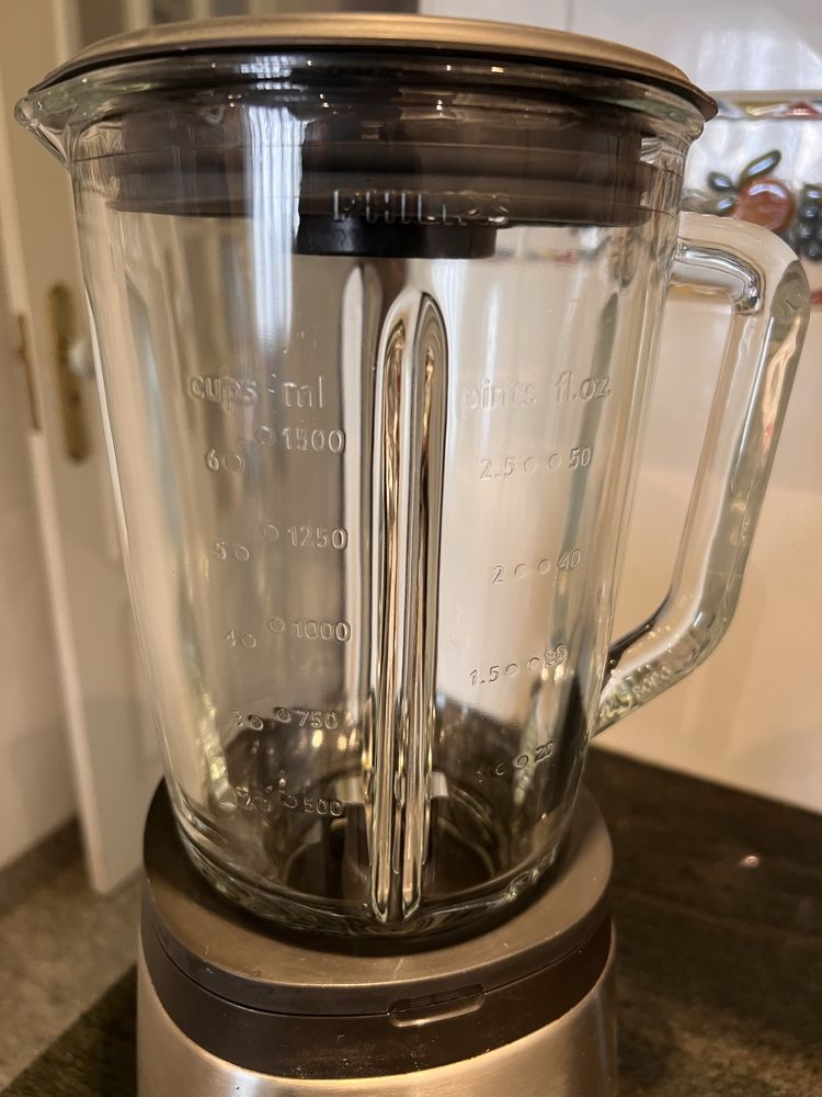 Liquidificador Philips aço inoxidavel 900W
