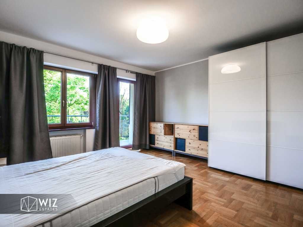 Duży 4-pok. apartament z balkonem, ul. Morelowa