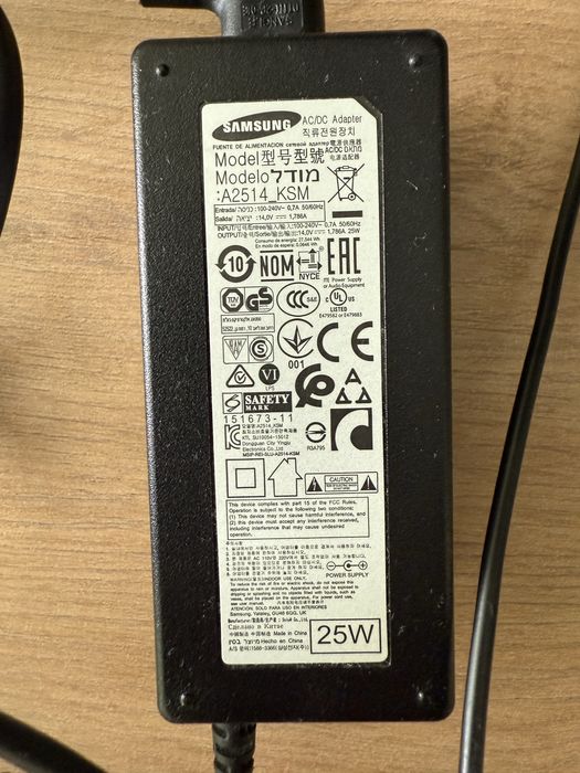 Monitor samsung 22 cale